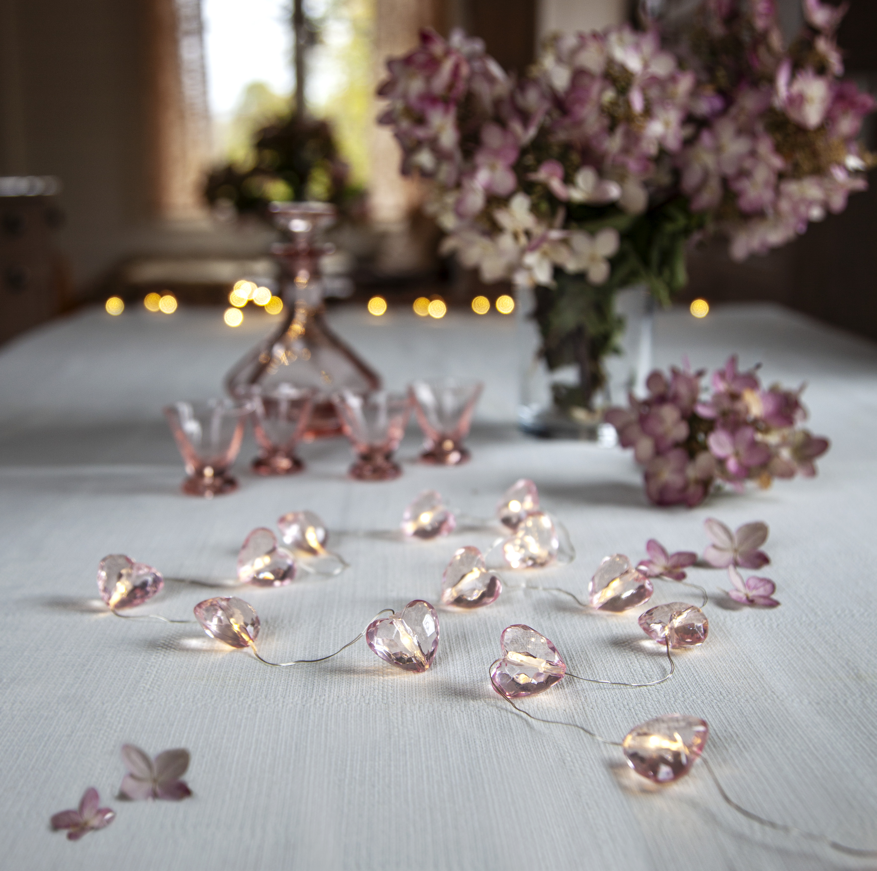 Battery-powered string lights with faceted hearts - Timer - 165 cm - 3