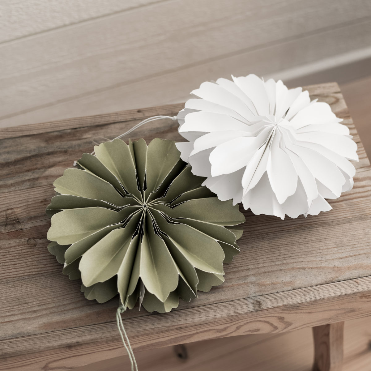 White flower - Paper - Paper flower - 15 cm - 2