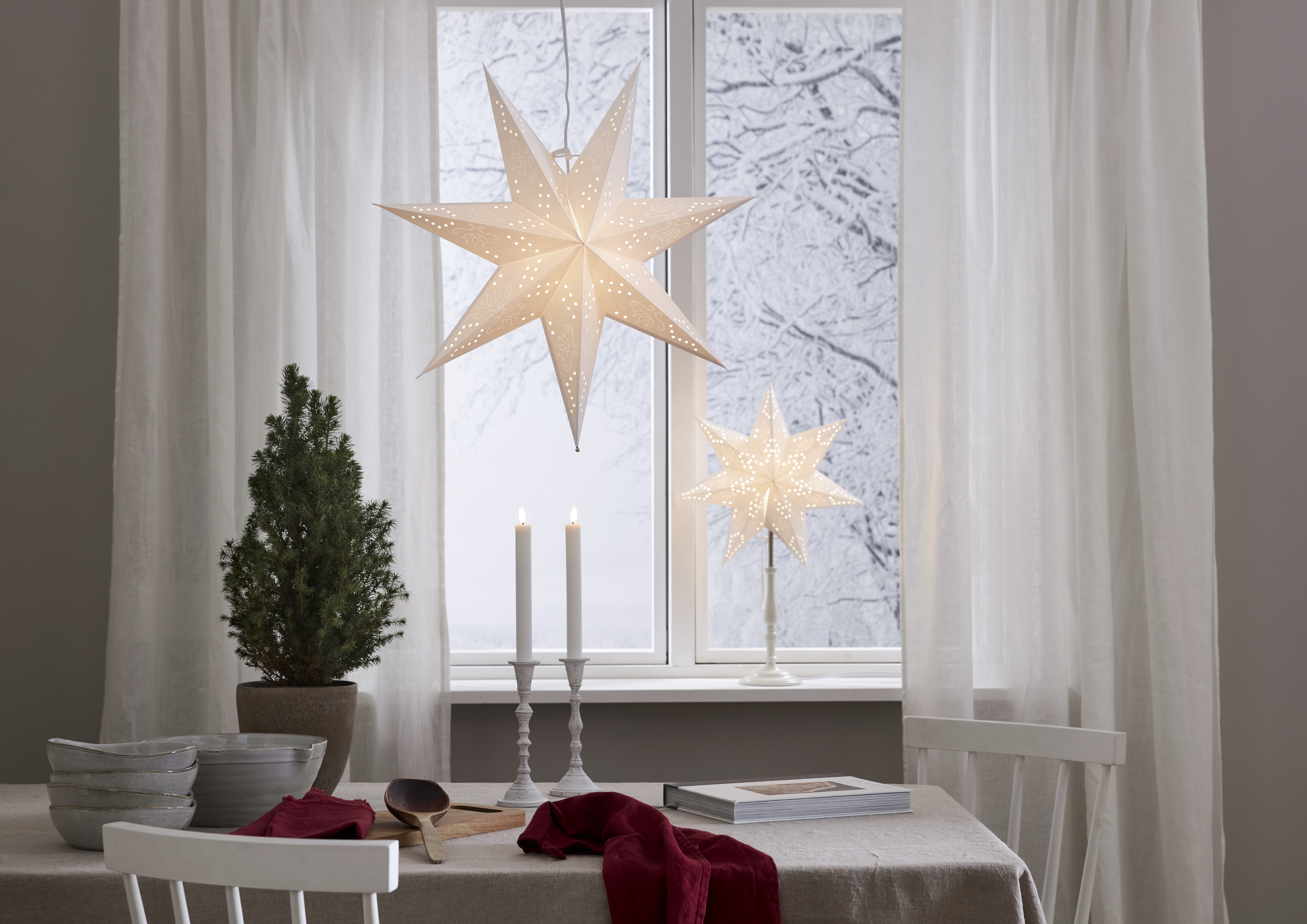 Pappersstjärna - Adventsstjärna Vit Romantic - 54x54 cm