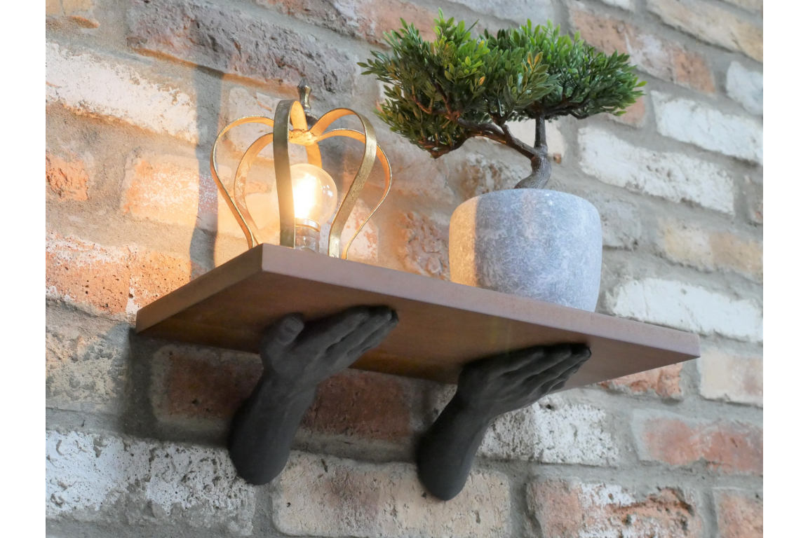 Hylla - Vägghylla med händer - 12x40x20 cm - 2