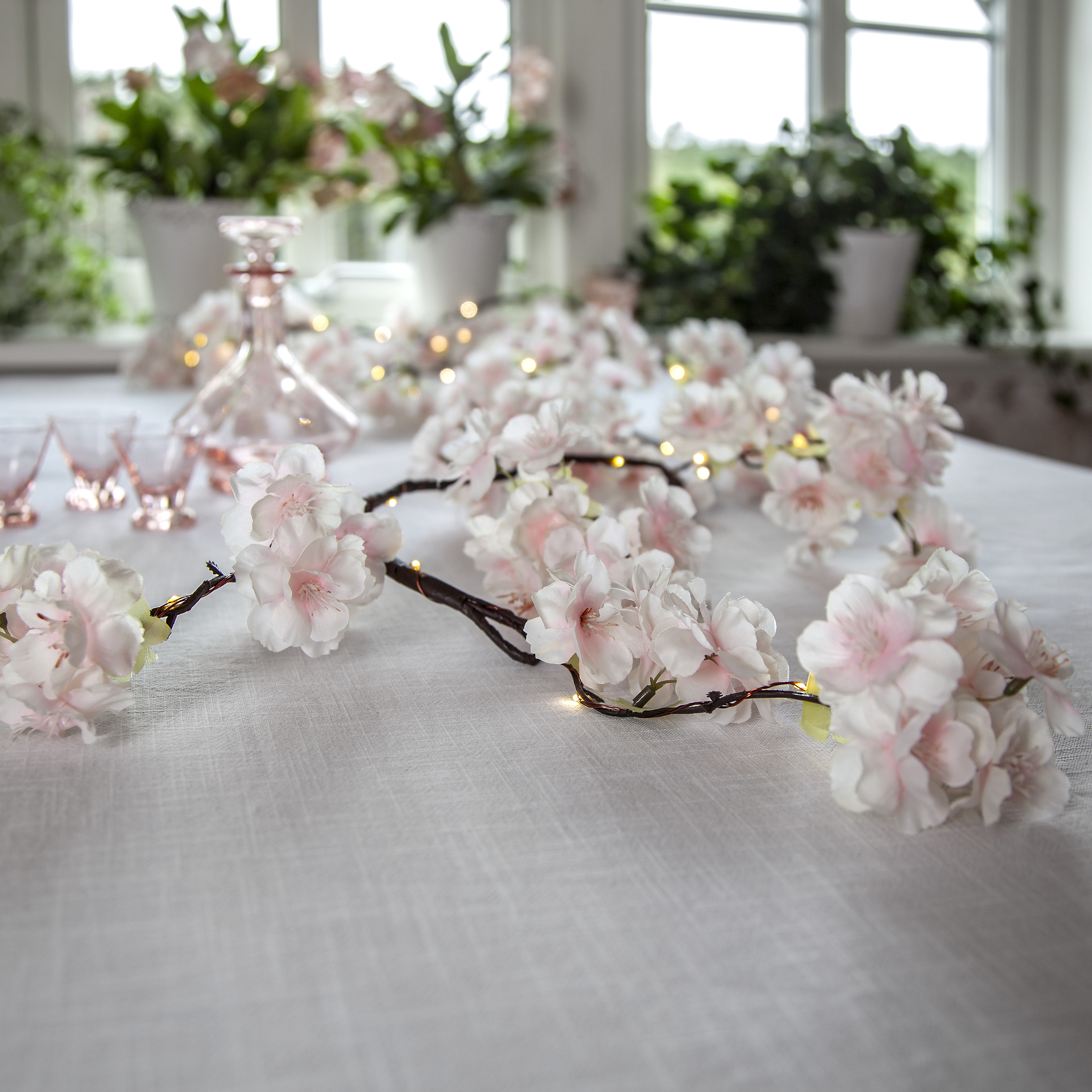 Ljusslinga - Girlang med körsbärsblommor 48 ljus 180 cm Batteridriven - 3