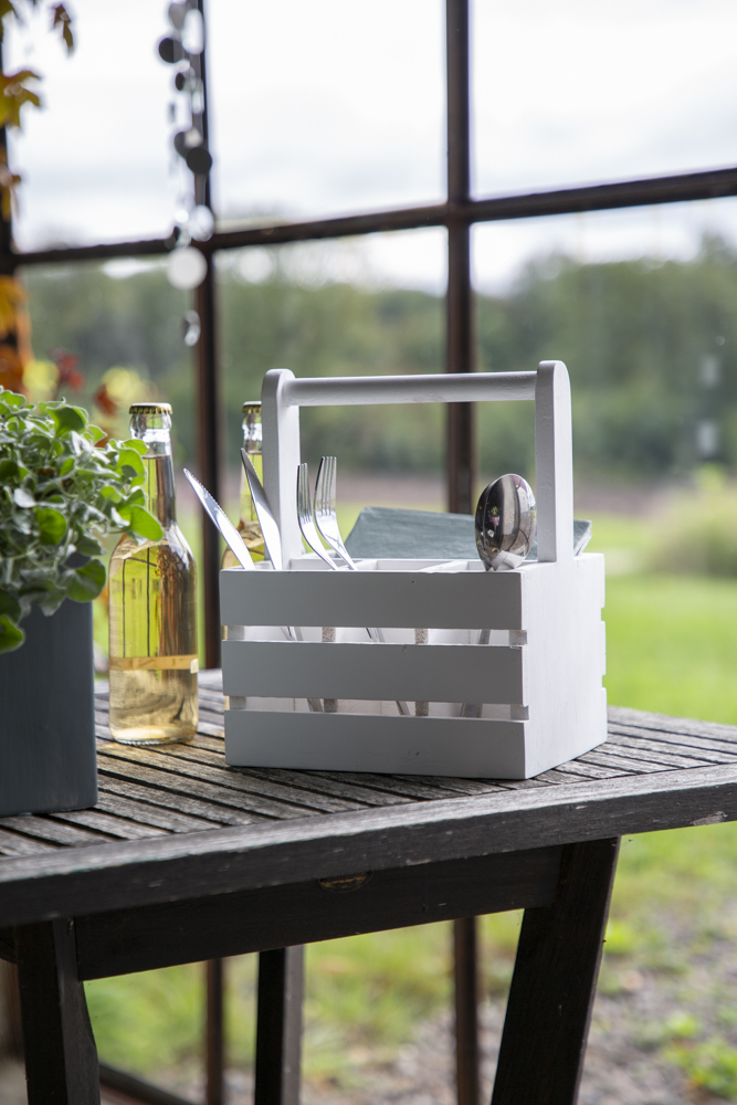 Wooden box with handle for cutlery and napkins