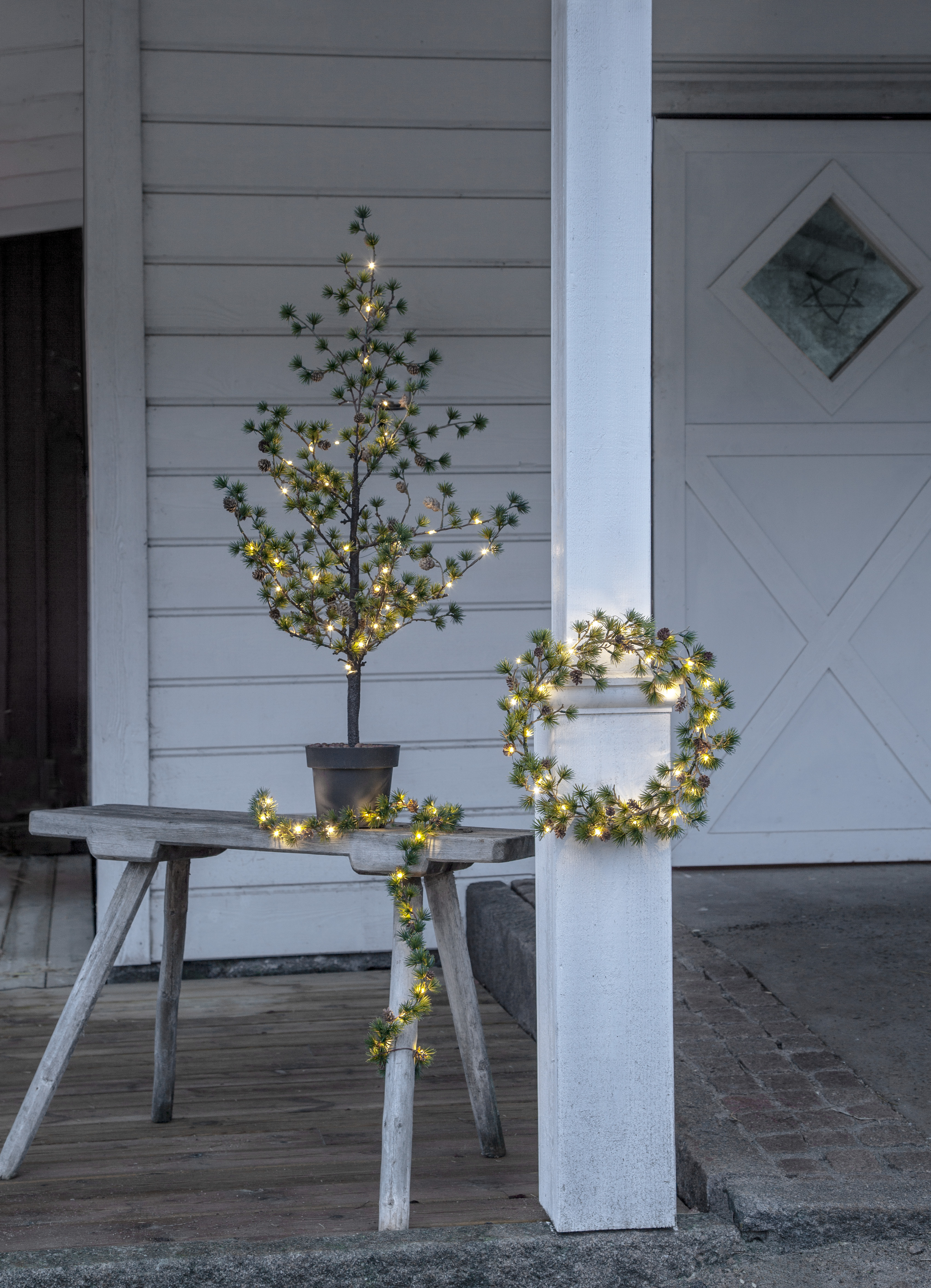 Larch tree - Decorative tree - LED - 117 cm