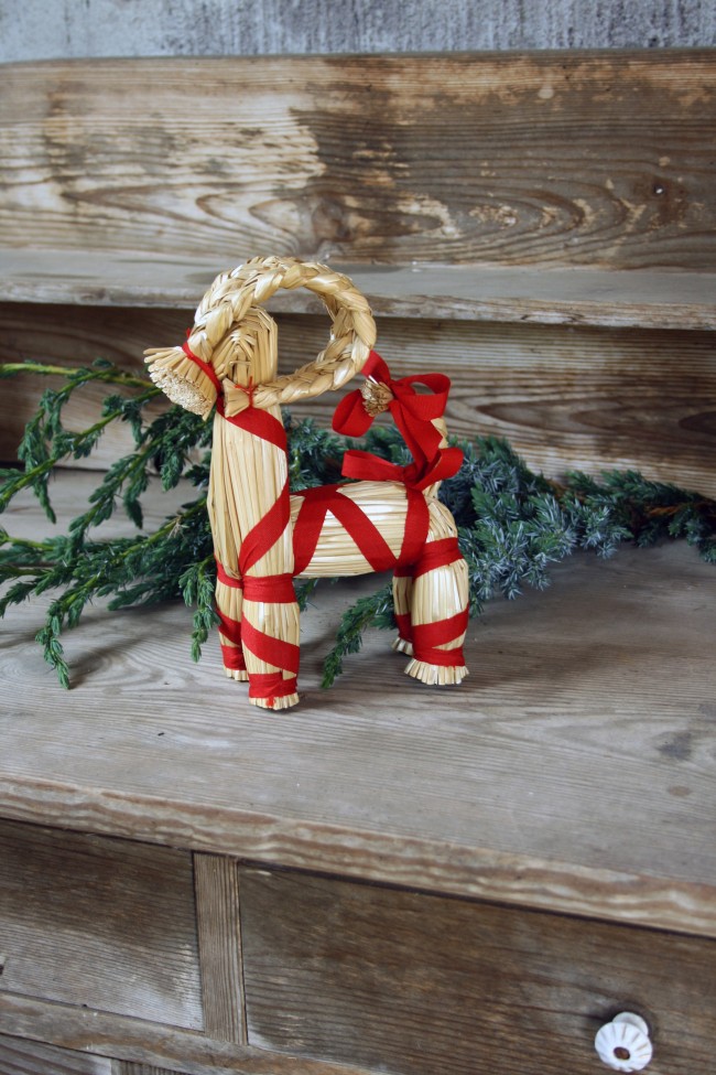 Straw goat - Goat straw - Christmas goat - 30x26 cm - 9