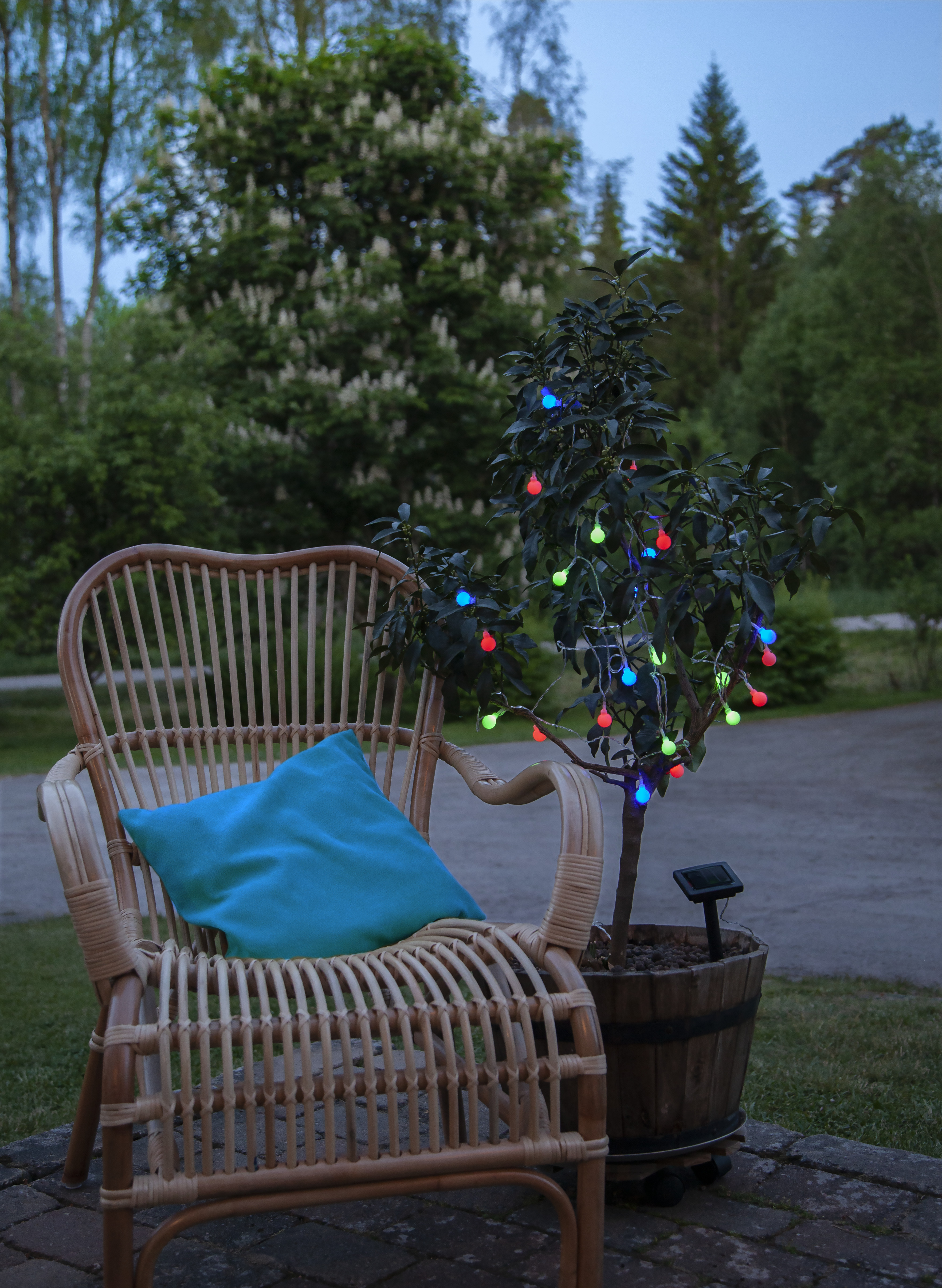 Solar-powered string lights - Solar-powered lighting - Solar-powered string lights - Multicoloured - 2