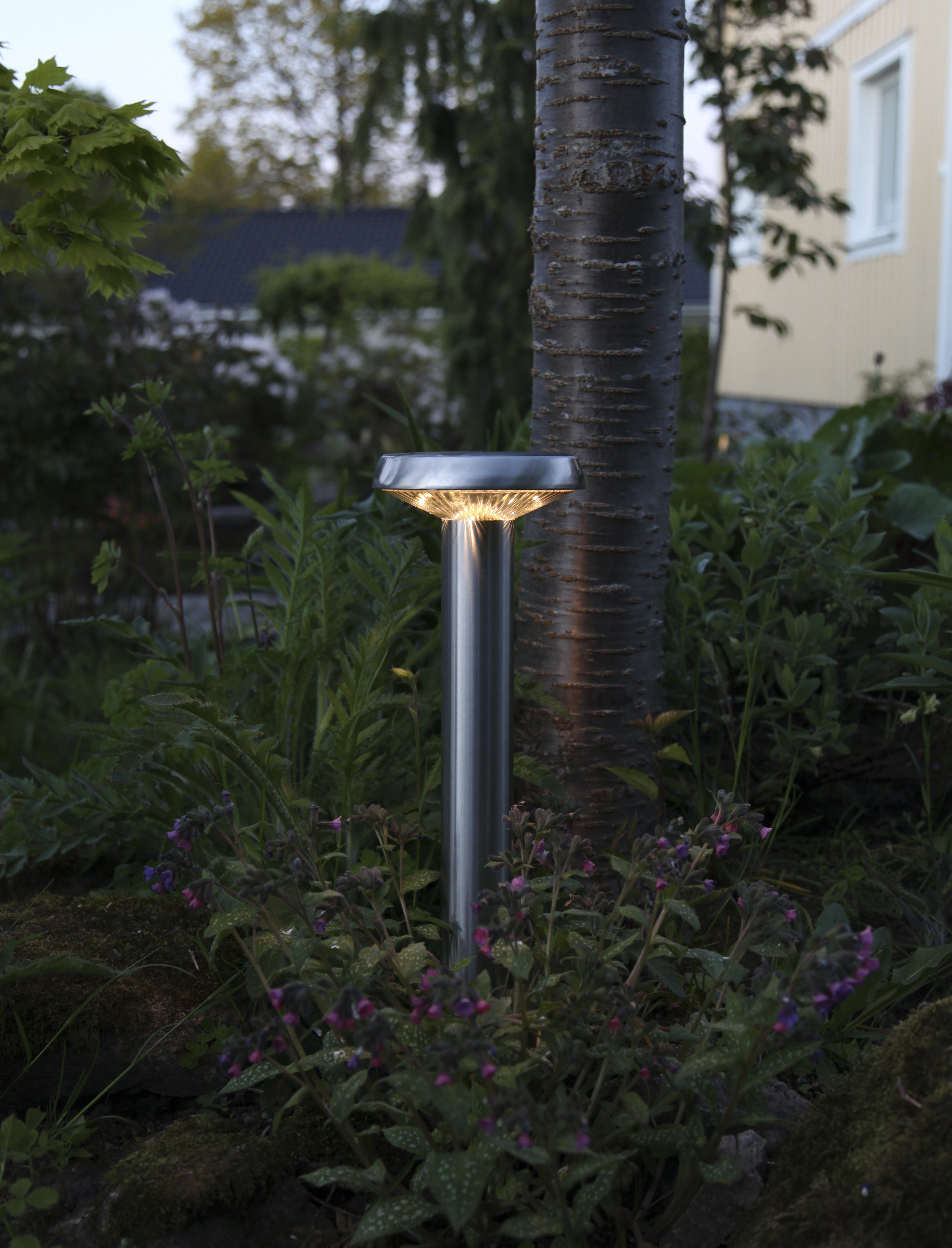 Solcells-pollare - Solcellsbelysning - Trädgårdsbelysning - 4