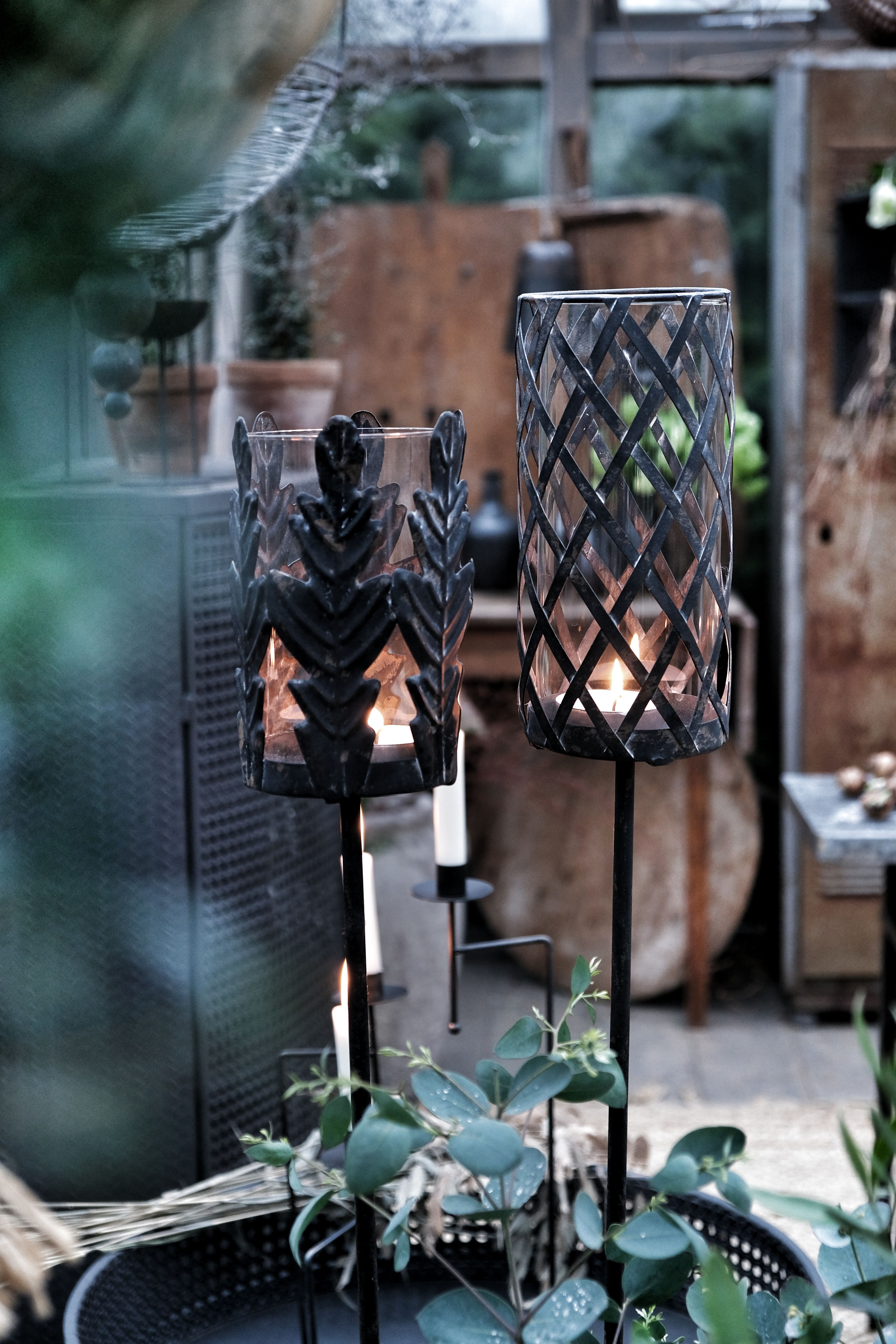 Candlestick - Lantern on a stick - Oak leaf - 118 cm - 2