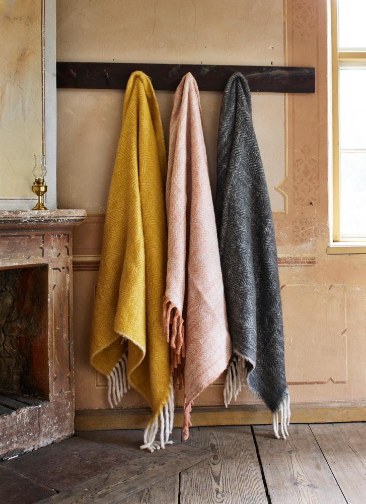 Throw - Blanket - Wool blend - Yellow/White - 2