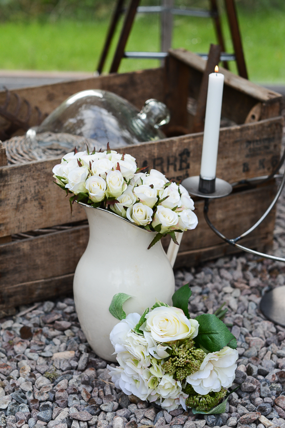 BOUQUET - WHITE FLOWER BOUQUET - 30 CM - 7