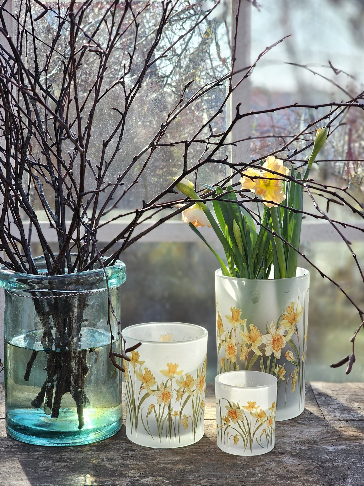 Lantern - Vase - Daffodils - Medium - 2