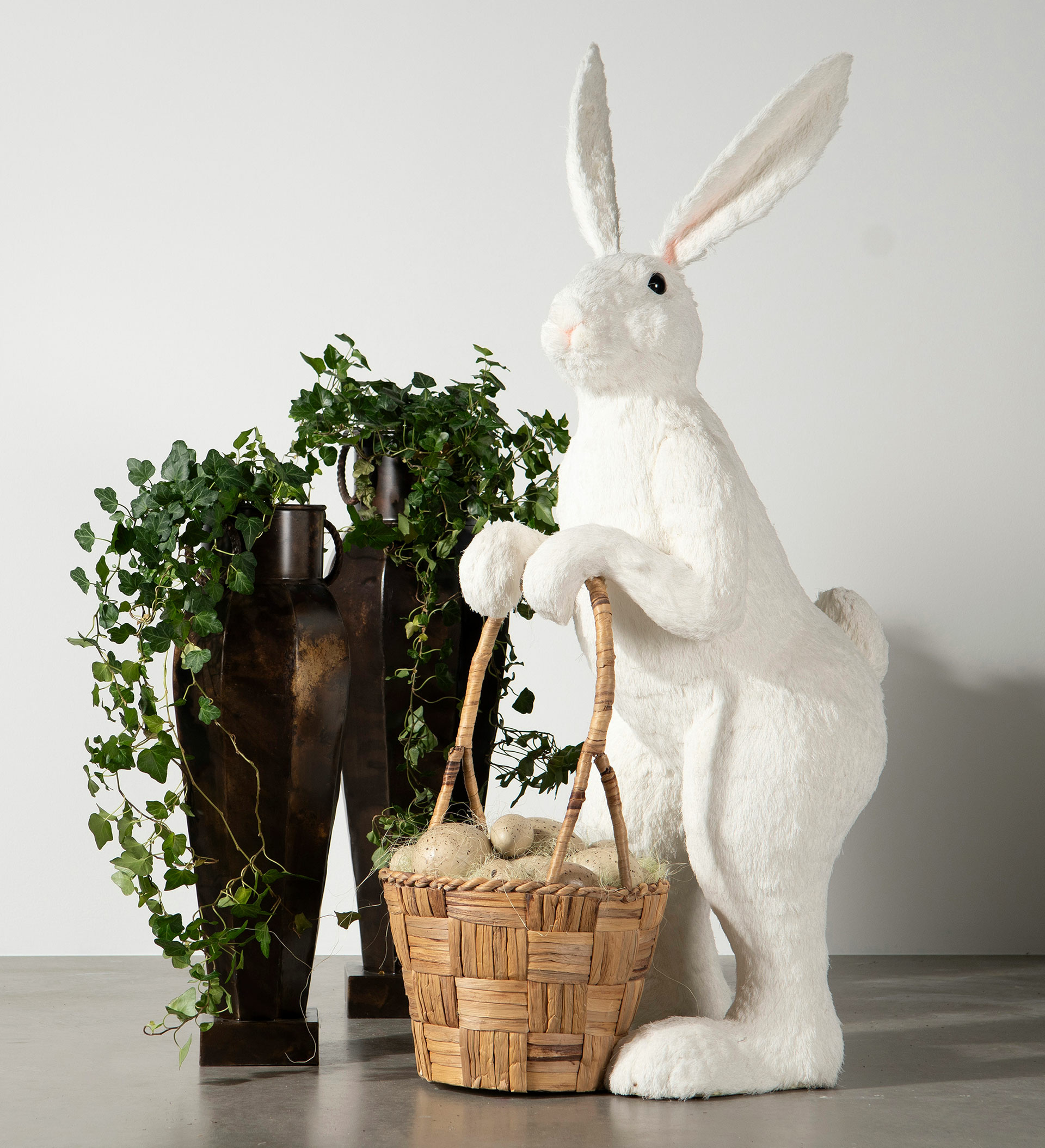 Large hare with basket - Faux fur - 110 cm - 3