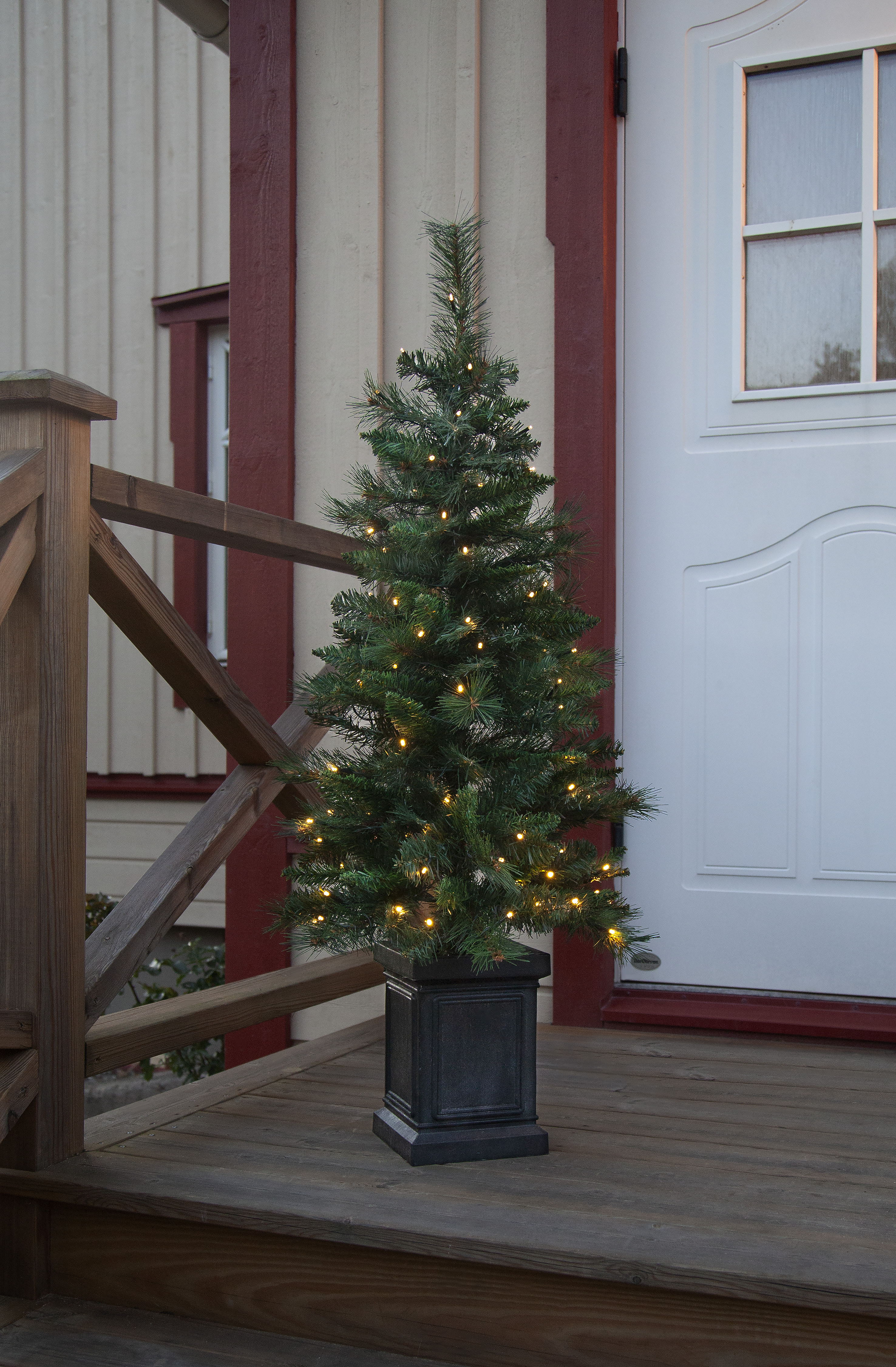 Julgran med fin kruka - LED - 120 cm - 2
