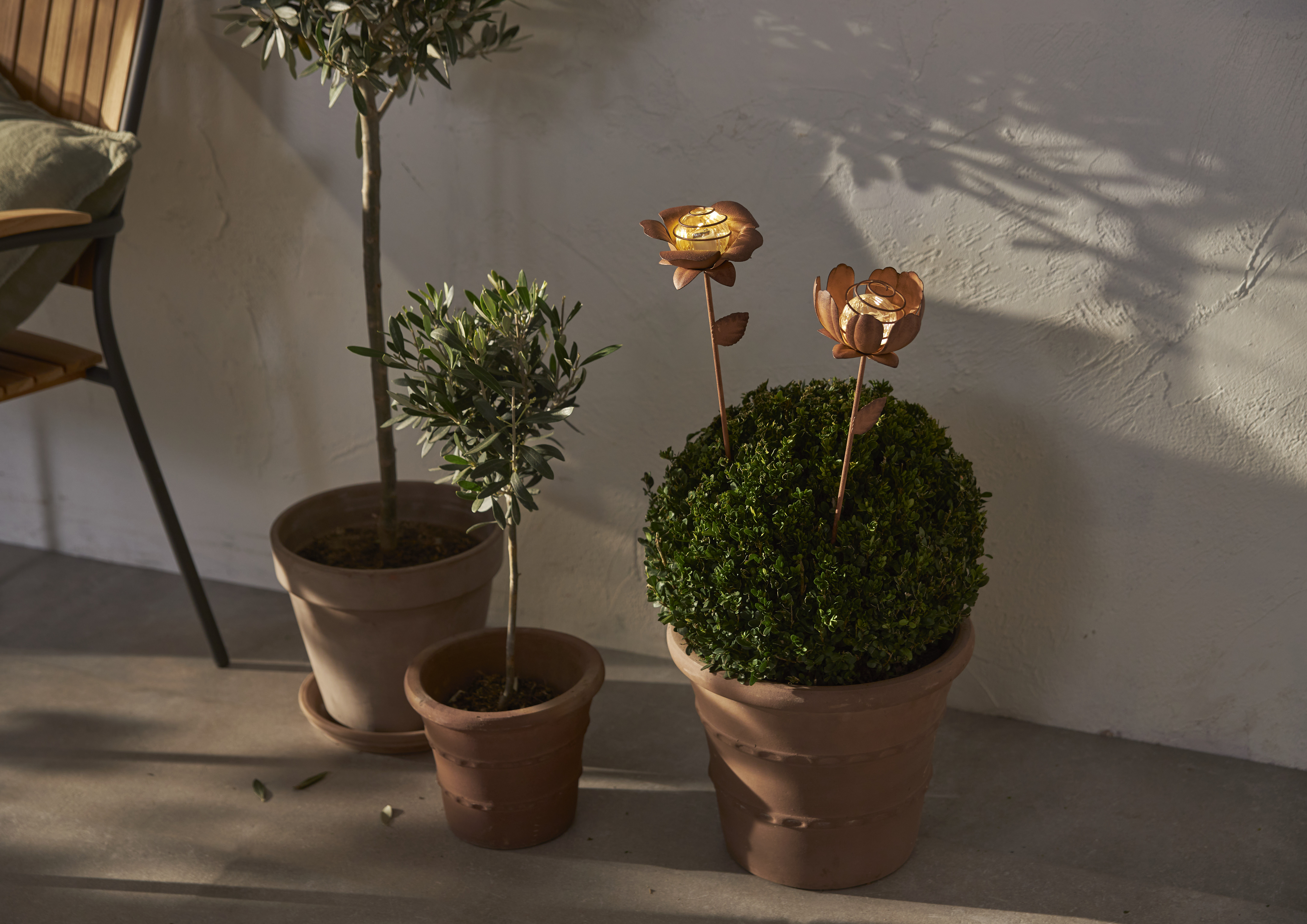 Solcellsdekoration - Solcellsbelysning - Blommor - 2-pack - 8