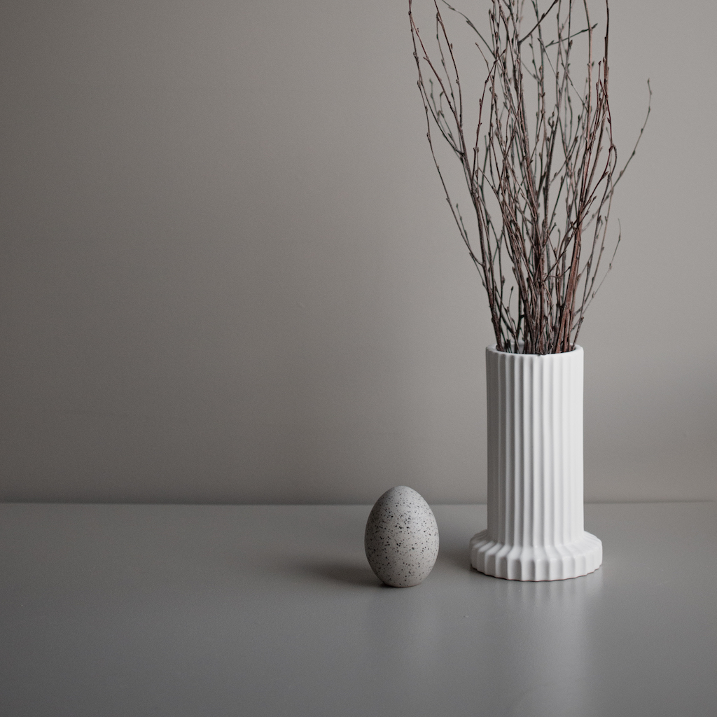 Standing Egg - Ägg - Dekoration - Grå/Prickig - Keramik - 8 cm - 4