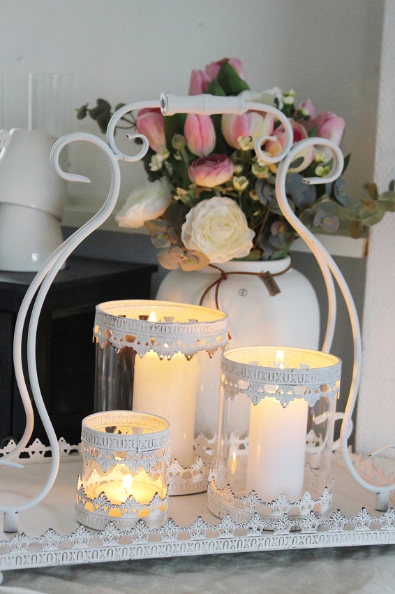 LANTERN/CANDLE LANTERN - TRAY WITH THREE LANTERNS - 2