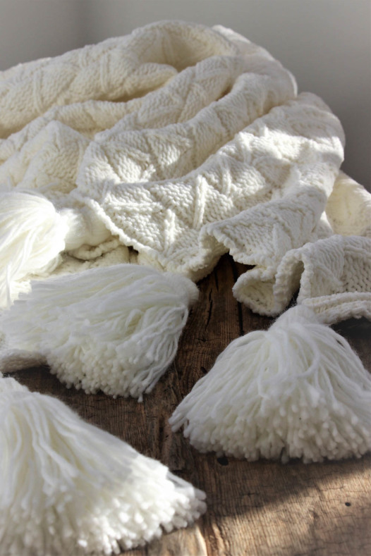 Knitted blanket - Throw with tassels - Throw - White - 160x130 cm - 2