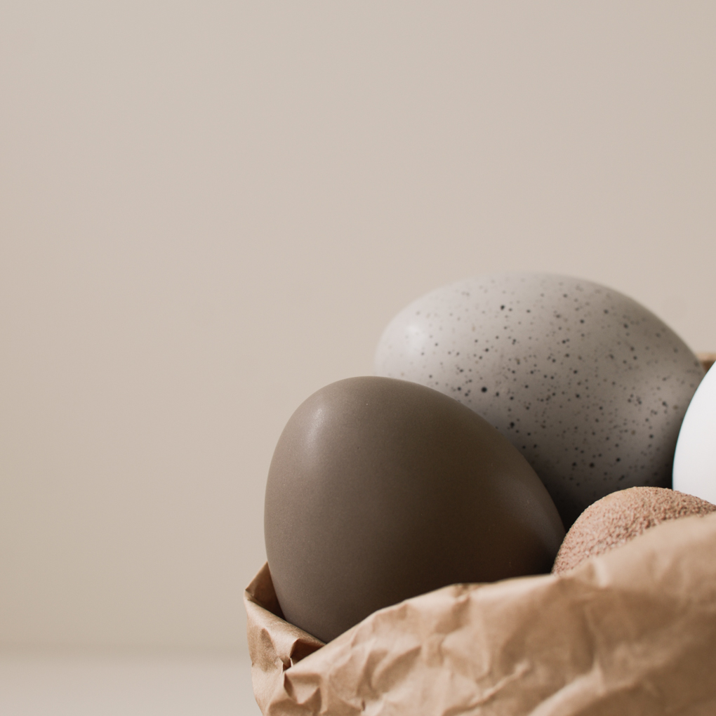 Standing Egg - Egg - Decoration - Dust - Ceramic - 8 cm - 6