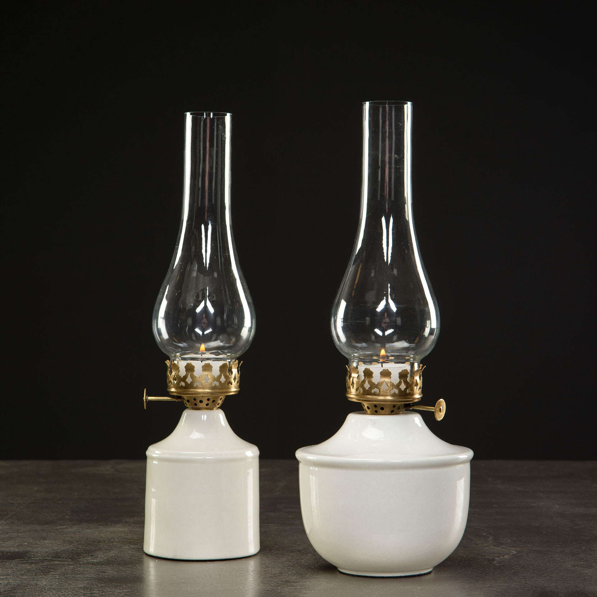 Lantern - Candlestick - Candle lantern - Enamel Shell - 9x35 cm - 3