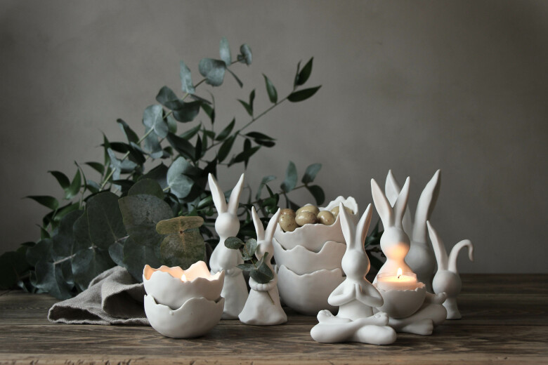 Kanin - Hare - Yoga Bunny - Påskdekoration - Vit - Keramik - 13 cm - 7