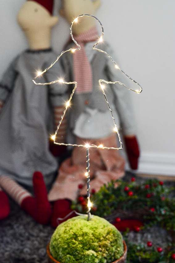 Ängel på fot - Led - 85 cm - 3