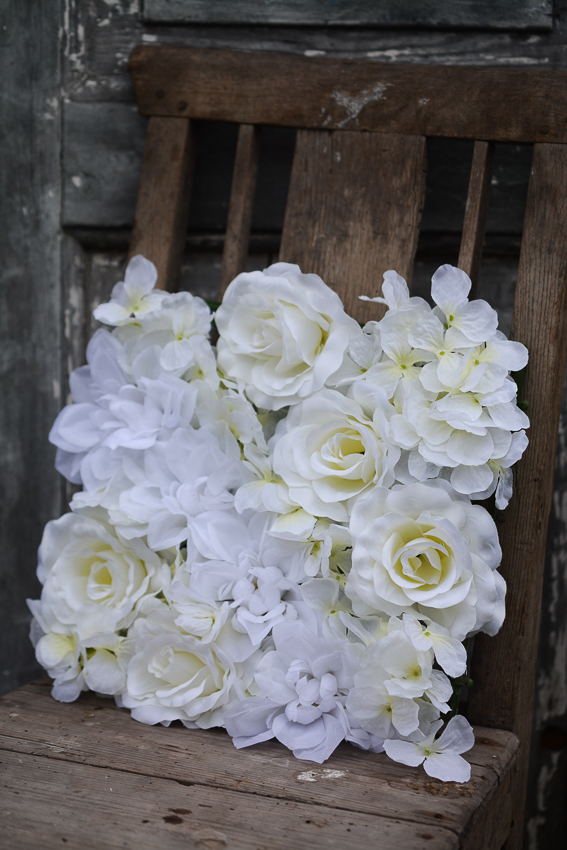 Matta med rosor, dahlia & hortensia - Vit - 25x25 cm - 2