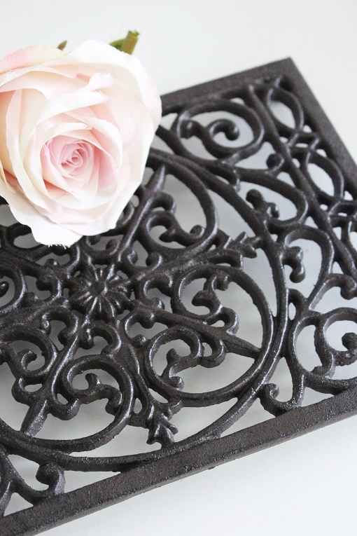 POT STAND - CAST IRON COASTER - 5