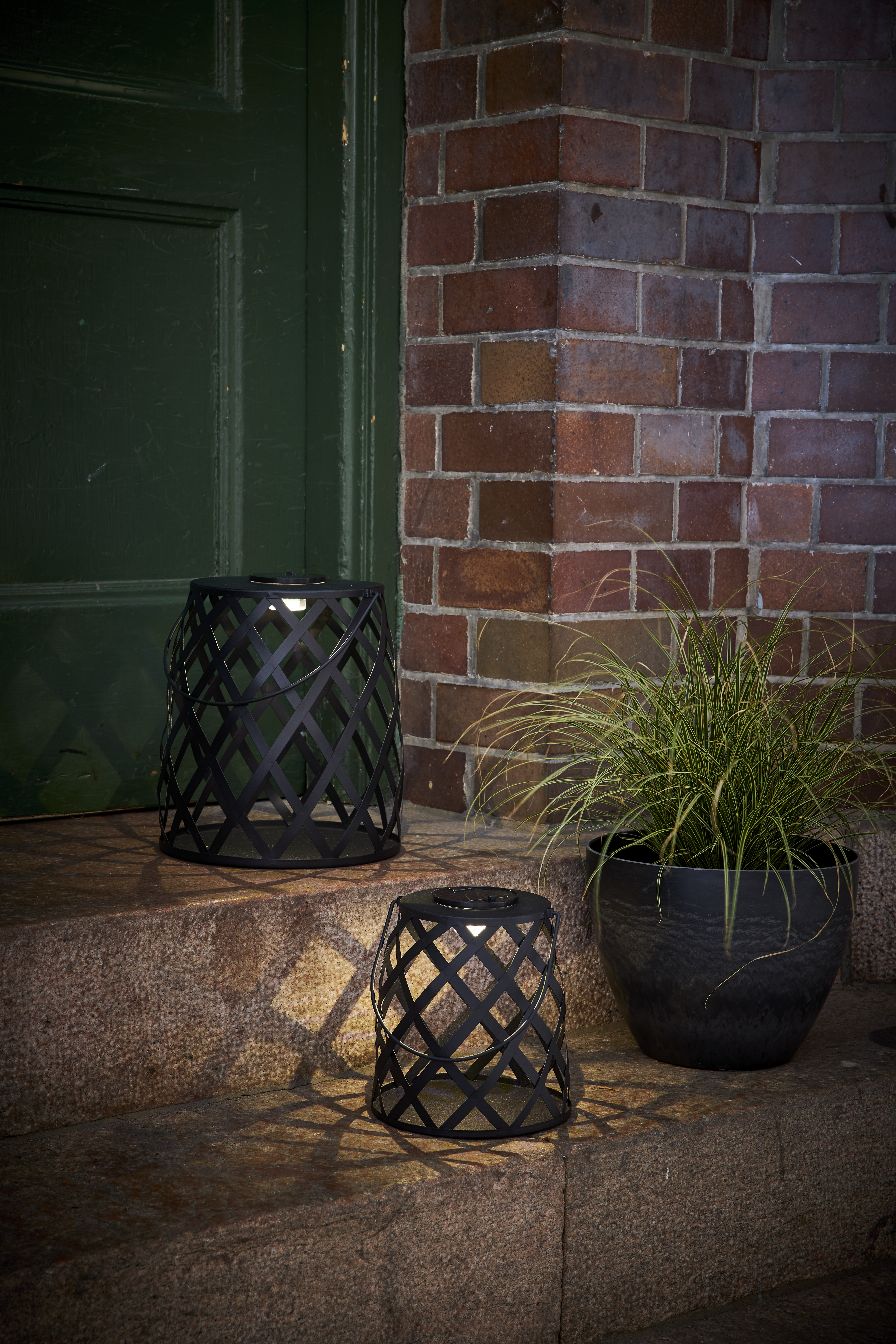Solar lantern - Lantern - Solar lighting - 26x28 cm - 2
