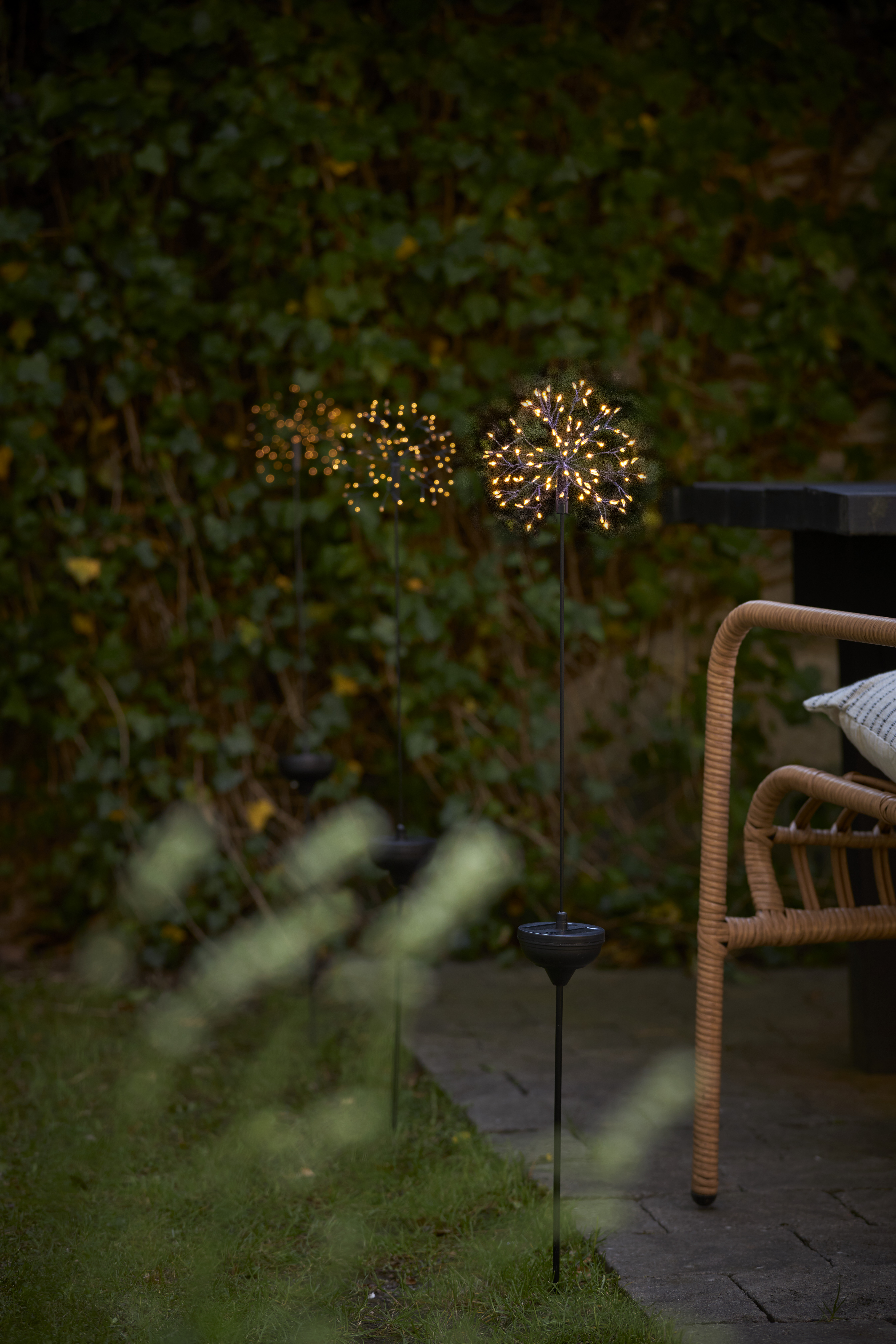 Solar-powered decoration Firework 85 cm - 6