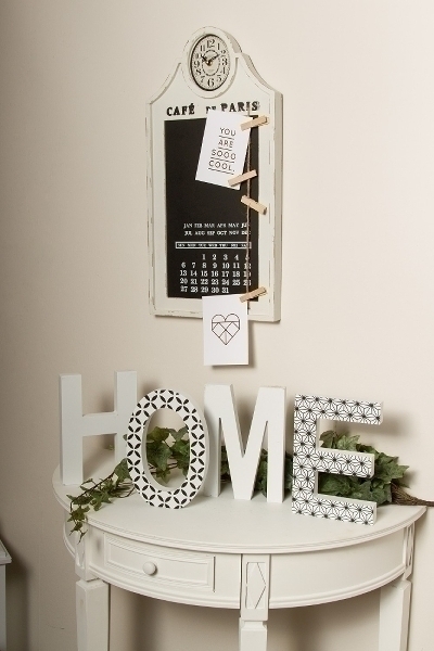 Wall clock with calendar and chalkboard - 2