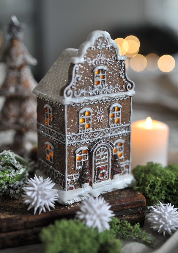 Pepparkakshus med ledbelysning - 20,5x12 cm - 3