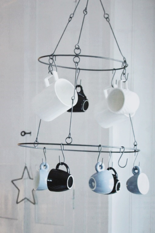 HANGING CUP RACK GREY - 2 LEVELS WITH HOOKS - 35 X H65 CM - 3
