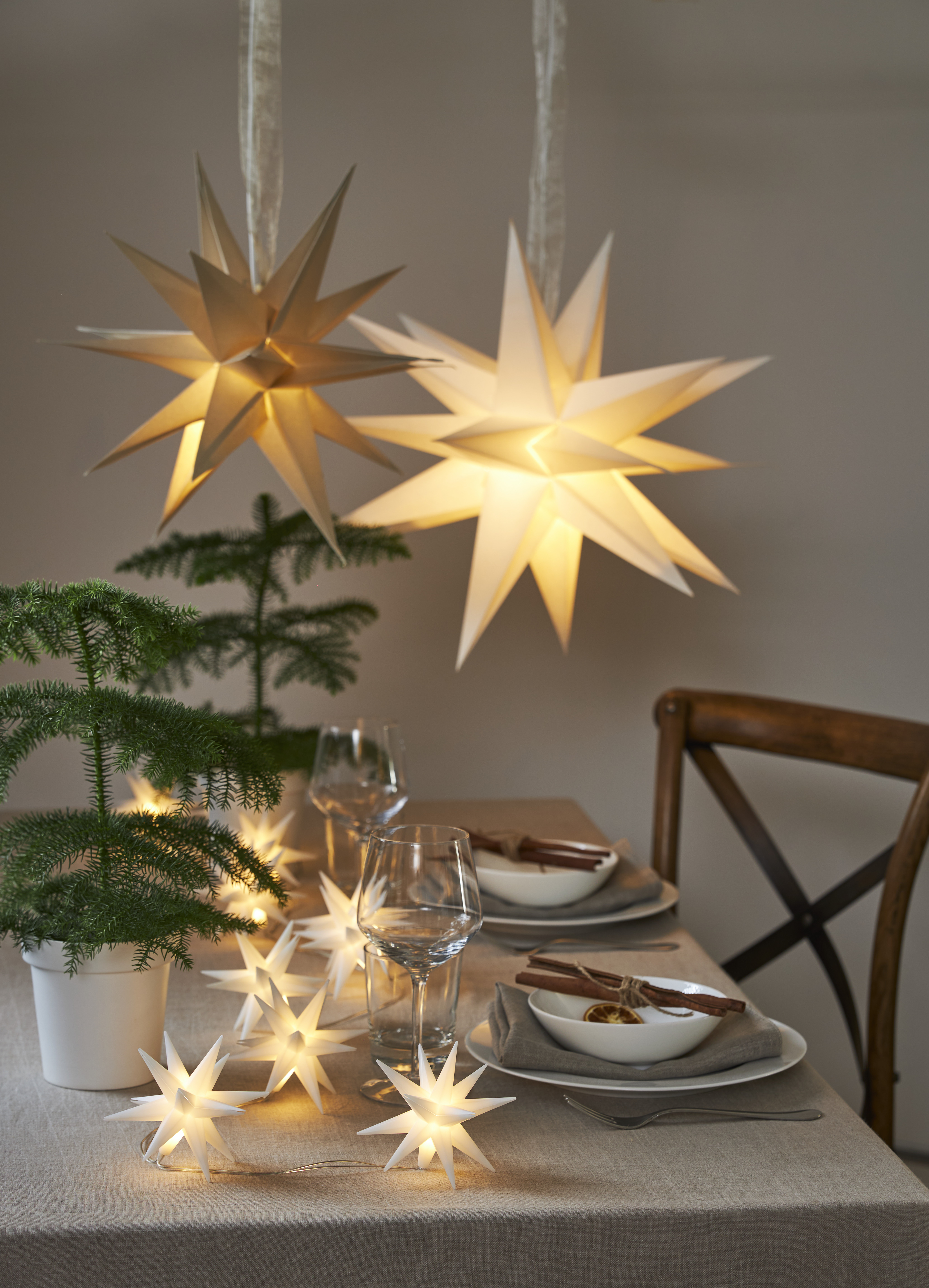 String lights Stars - Warm light - 210 cm - Battery-powered with timer - 6