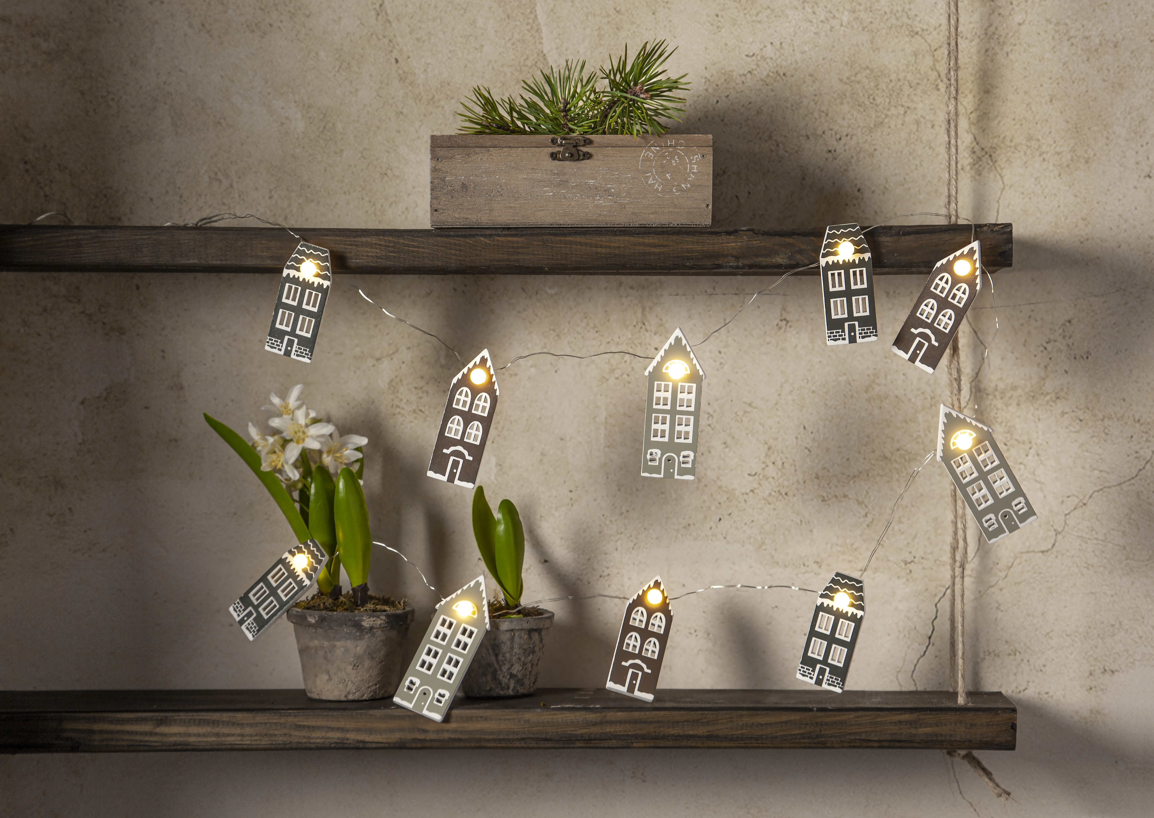 String lights House - Battery-powered with timer - 135 cm - 4