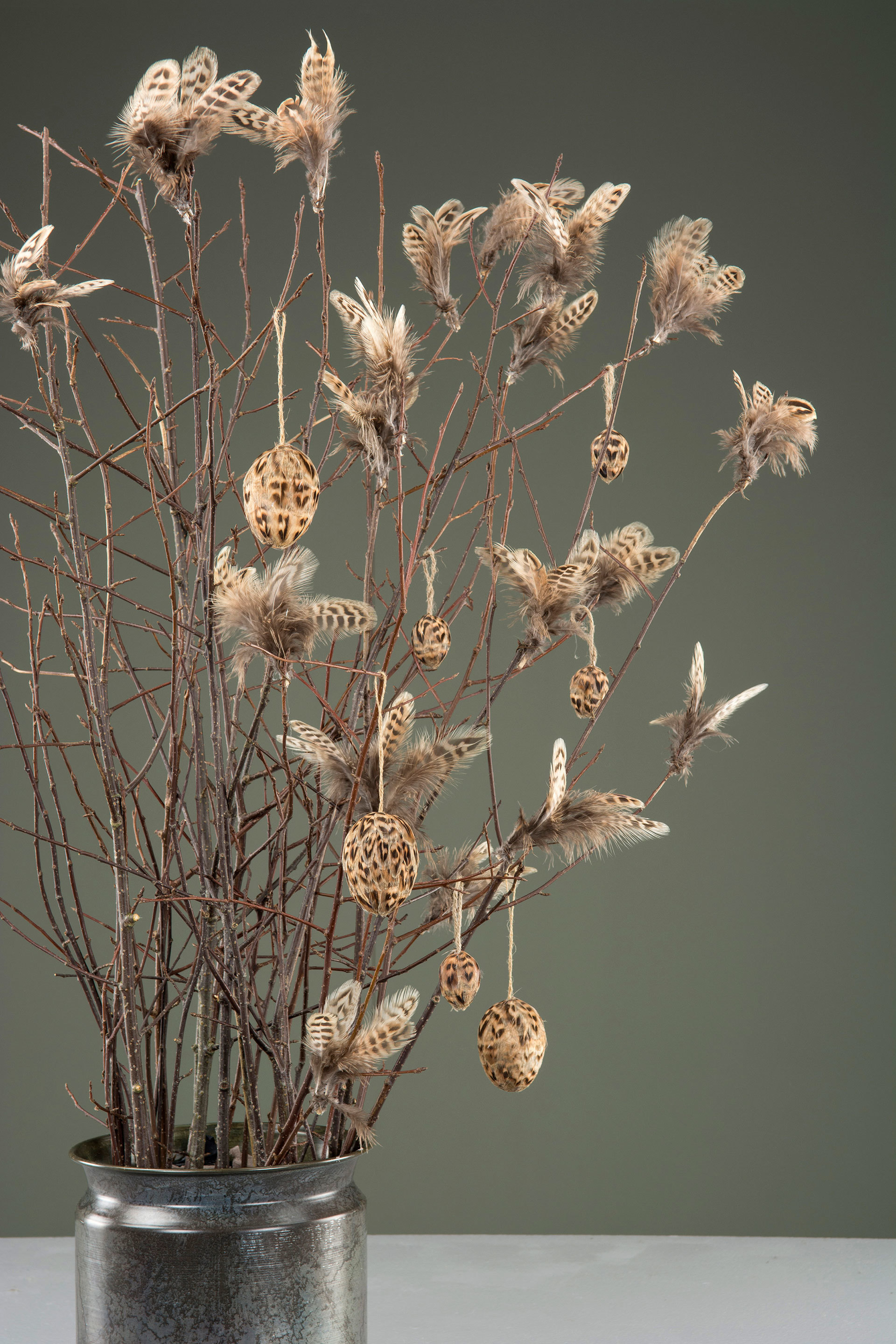 Egg/Rand Feather Mini Hanging 3x4 cm 12-pack