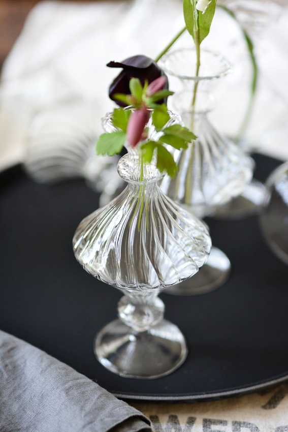 GLASS VASE OLIVIA RAND - 9
