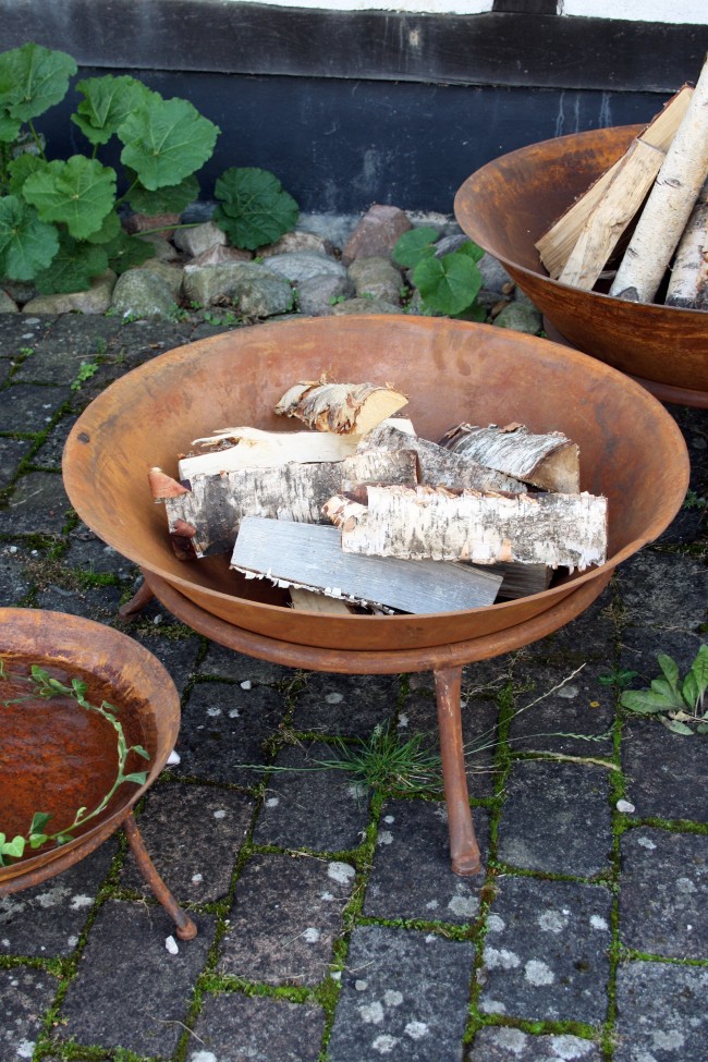 FIRE PIT / FIRE BASKET / FIRE BOWL METAL RUST Ø 47 CM - 6