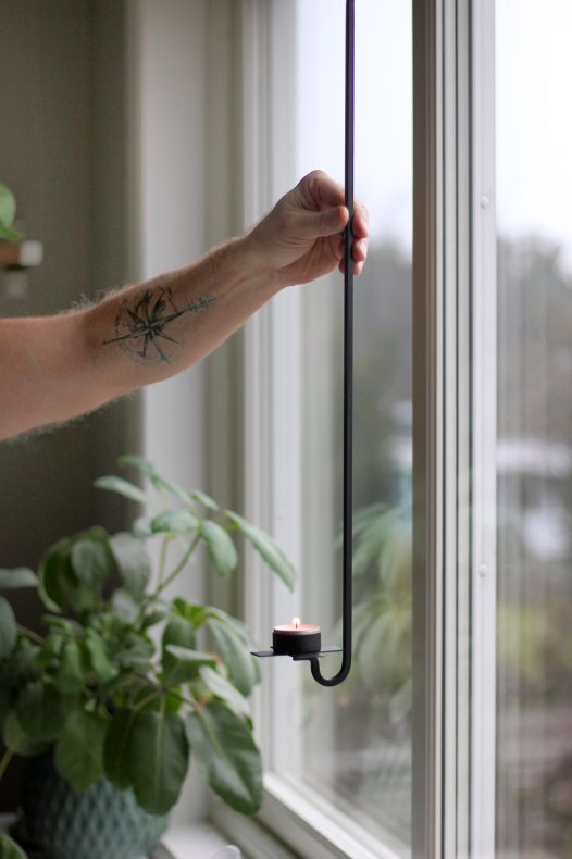 Window candle holder - Hanging candle holder - Black - Cross - 60 cm - Tealight - 2