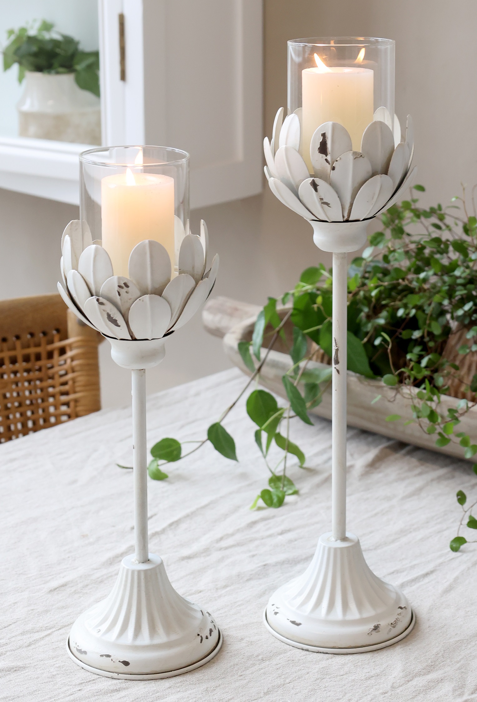 Lantern Candlestick on foot - Antique white/Cream - 43x12 cm