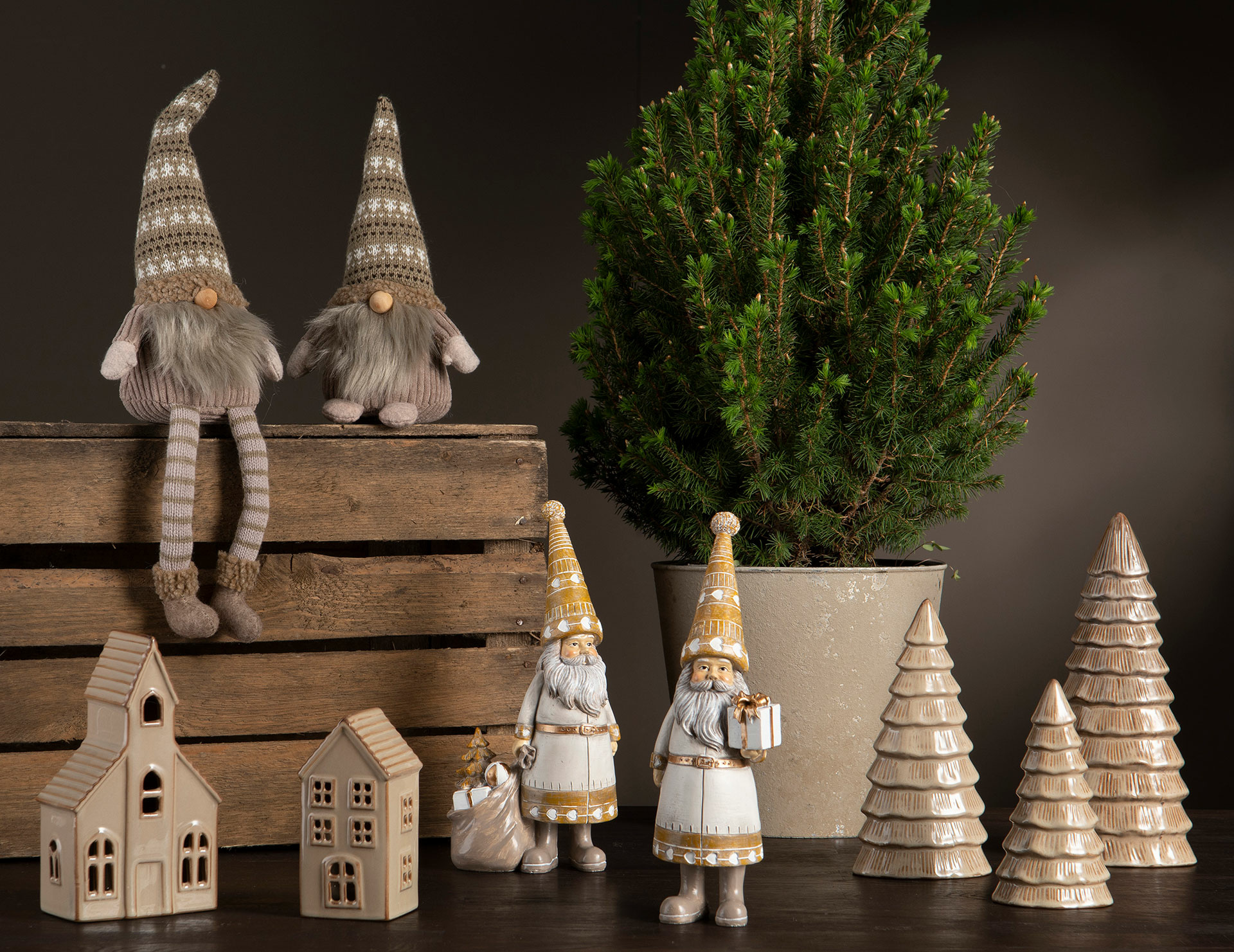 Ceramic church with LED lighting - 10x7x18 cm - 6