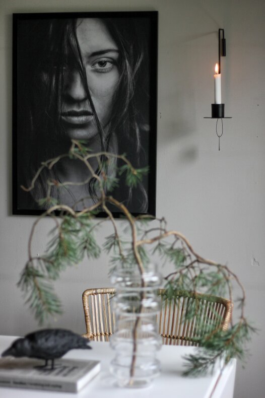 Wall candle holder - Candle holder - Hanging candle holder - Cross - Crown candle/Tealight - Black - 30 cm - 2