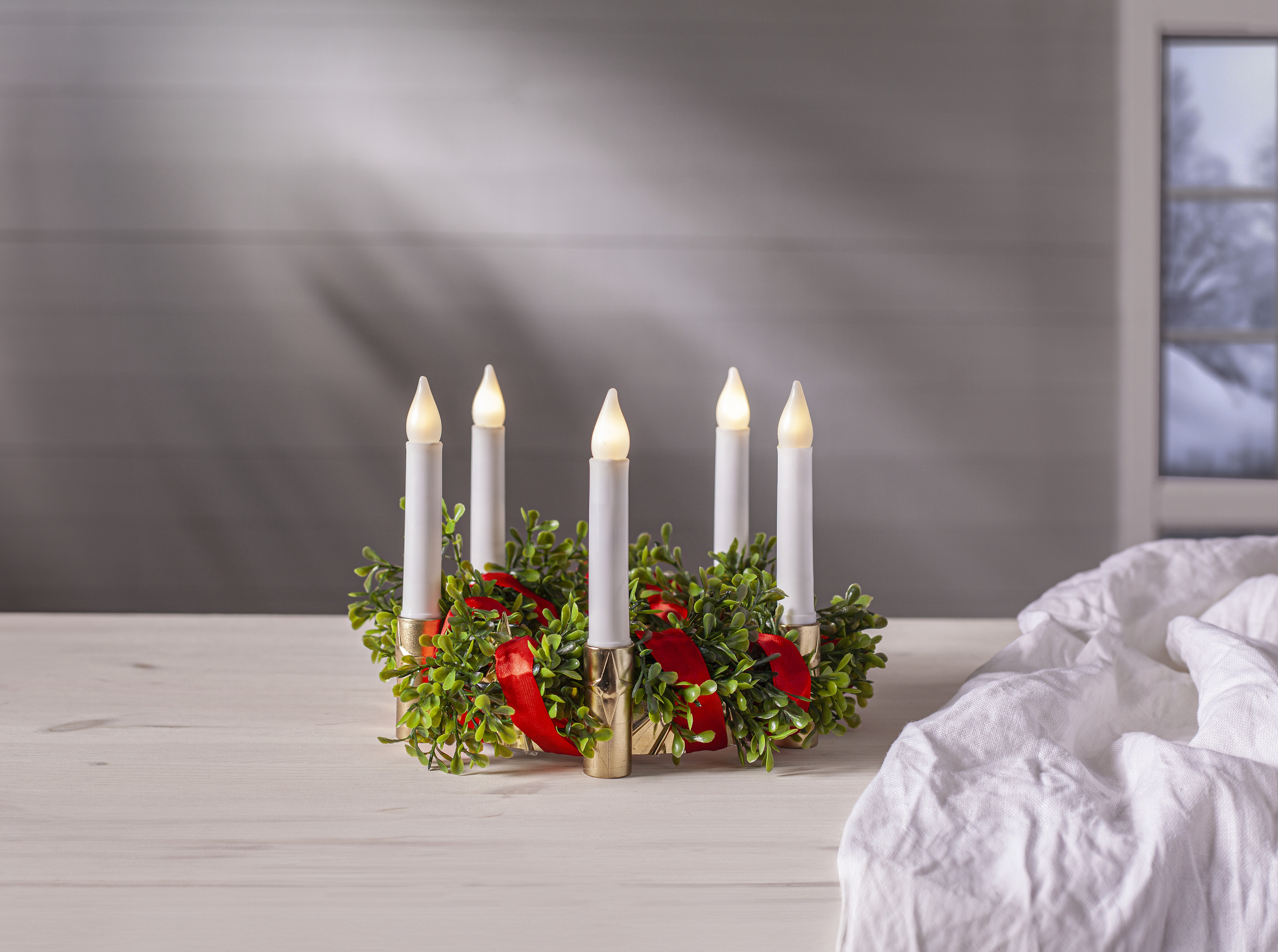 Lingon - Lingonberry - Garland - Red ribbon - 70 cm - 5