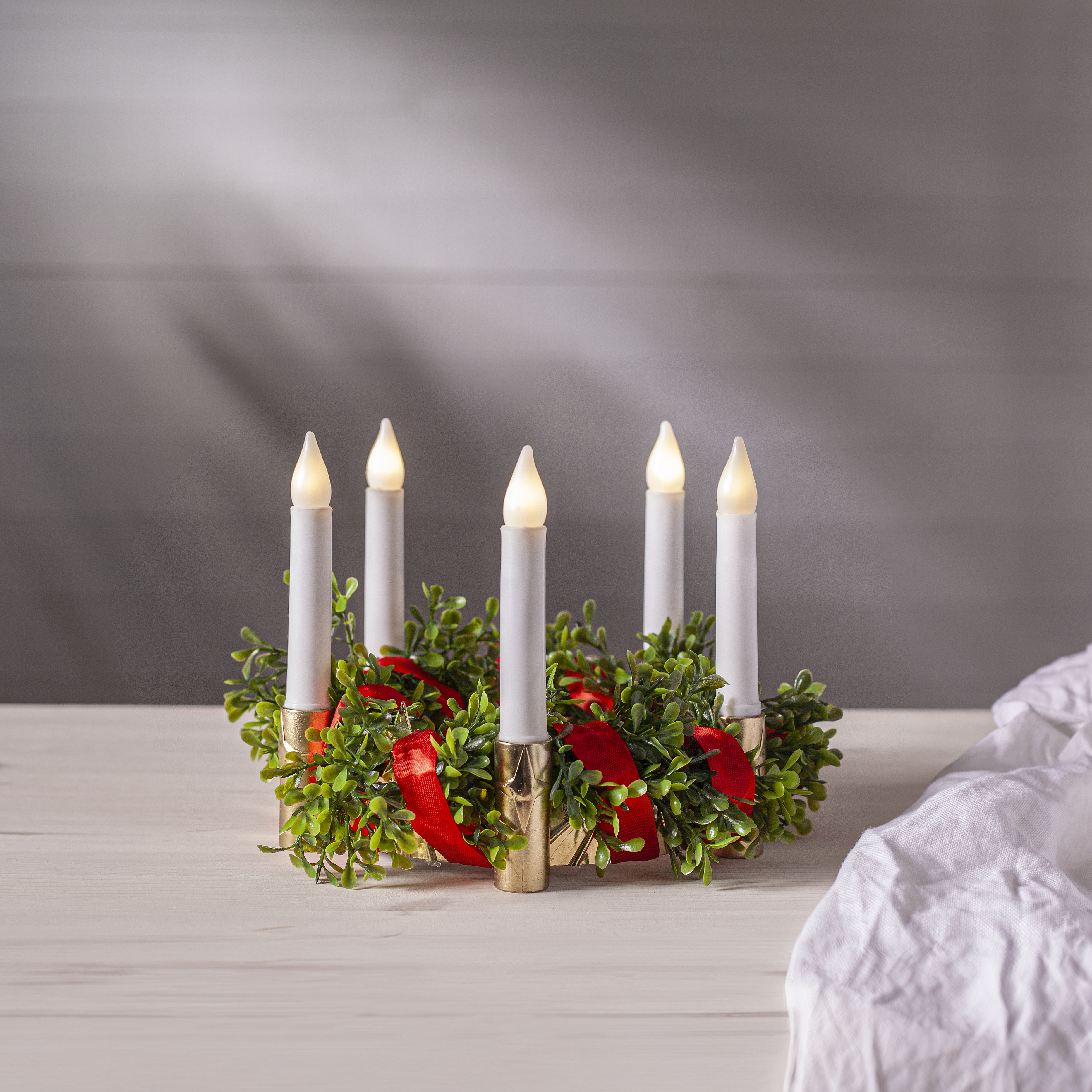 Lingon - Lingonberry - Garland - Red ribbon - 70 cm - 3