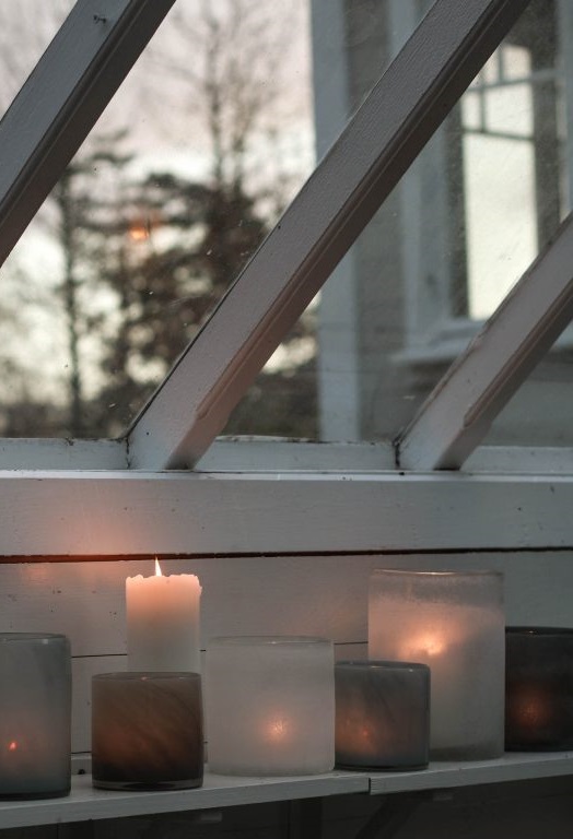 Lantern - Candle holder - Frost - White - Medium - 8