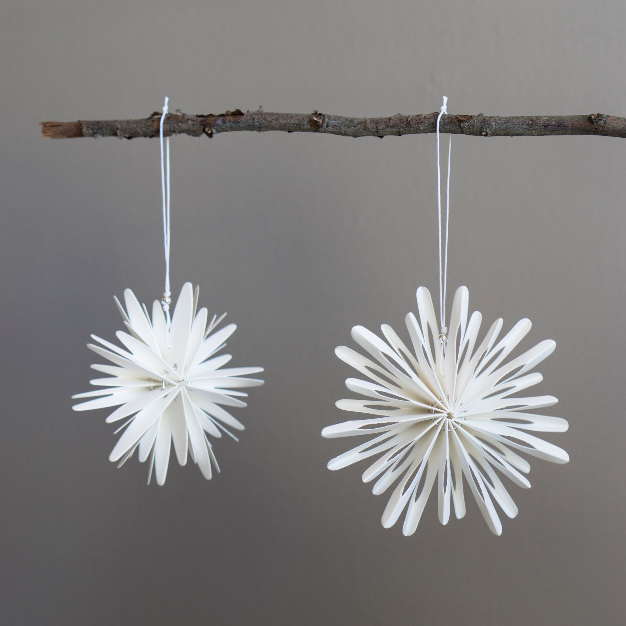 Christmas decoration - Christmas tree decoration - Snowflake - Paper flake - Ø10 cm - DBKD - 4
