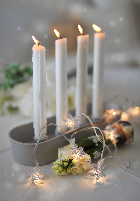 String of lights with 10 snowflakes - White - 185 cm - Timer - 3