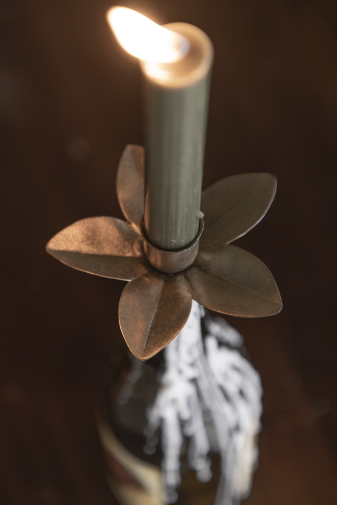 CANDLE HOLDER FOR BOTTLE CROWN CANDLE - FLORA - ANTIQUE BROWN - 11