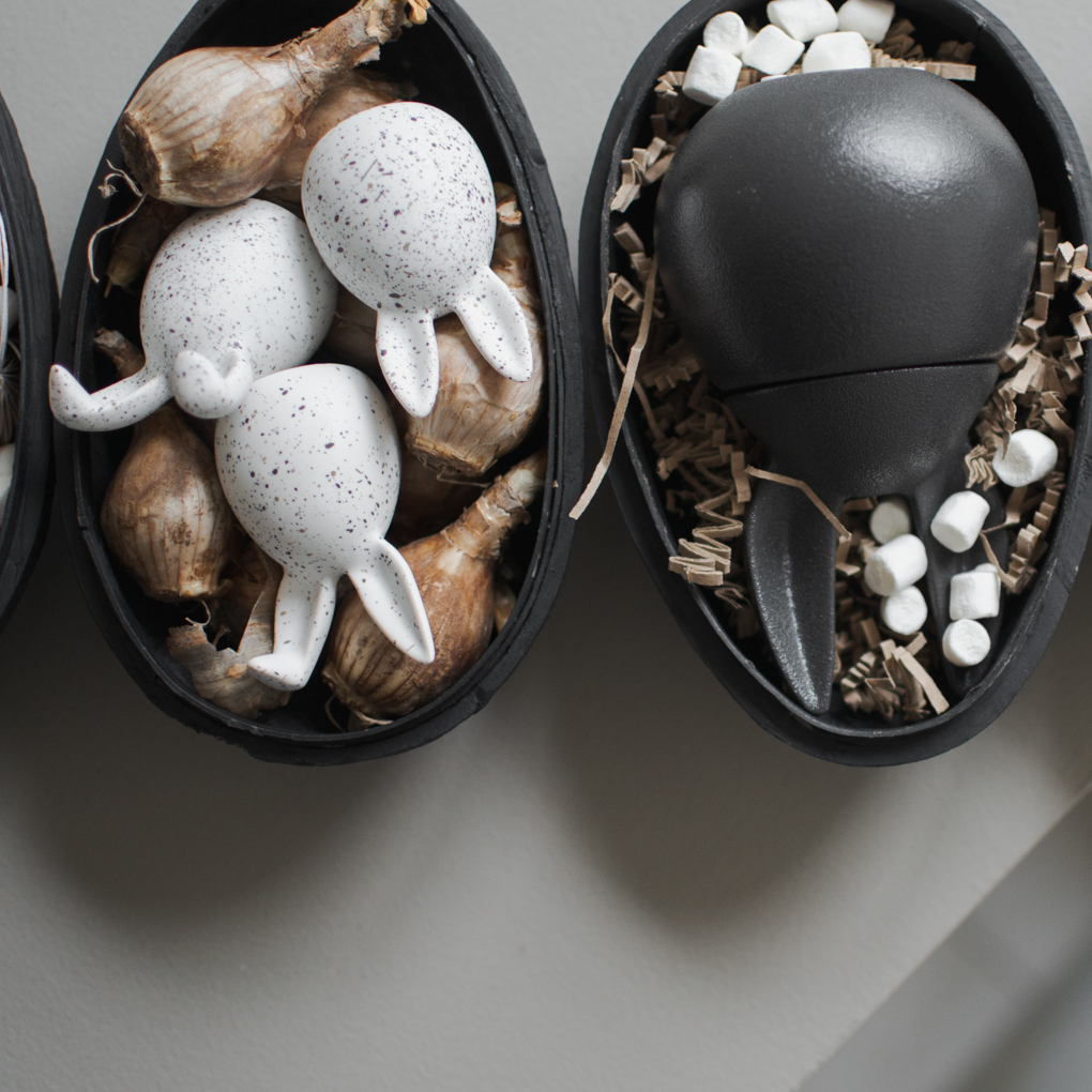Treat - Påskägg - Ägg - DBKD - Papier Maché - Svart - 18x13 cm - 15