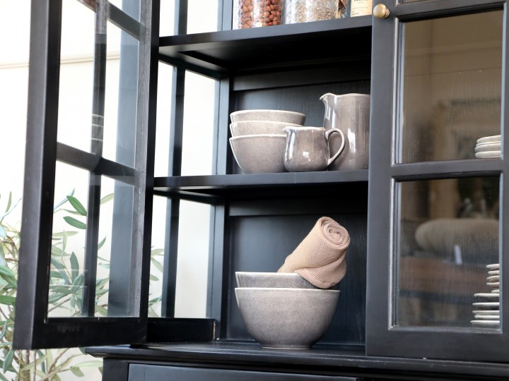 DISPLAY CABINET / CABINET WITH BLACK GLASS PANELS - 7