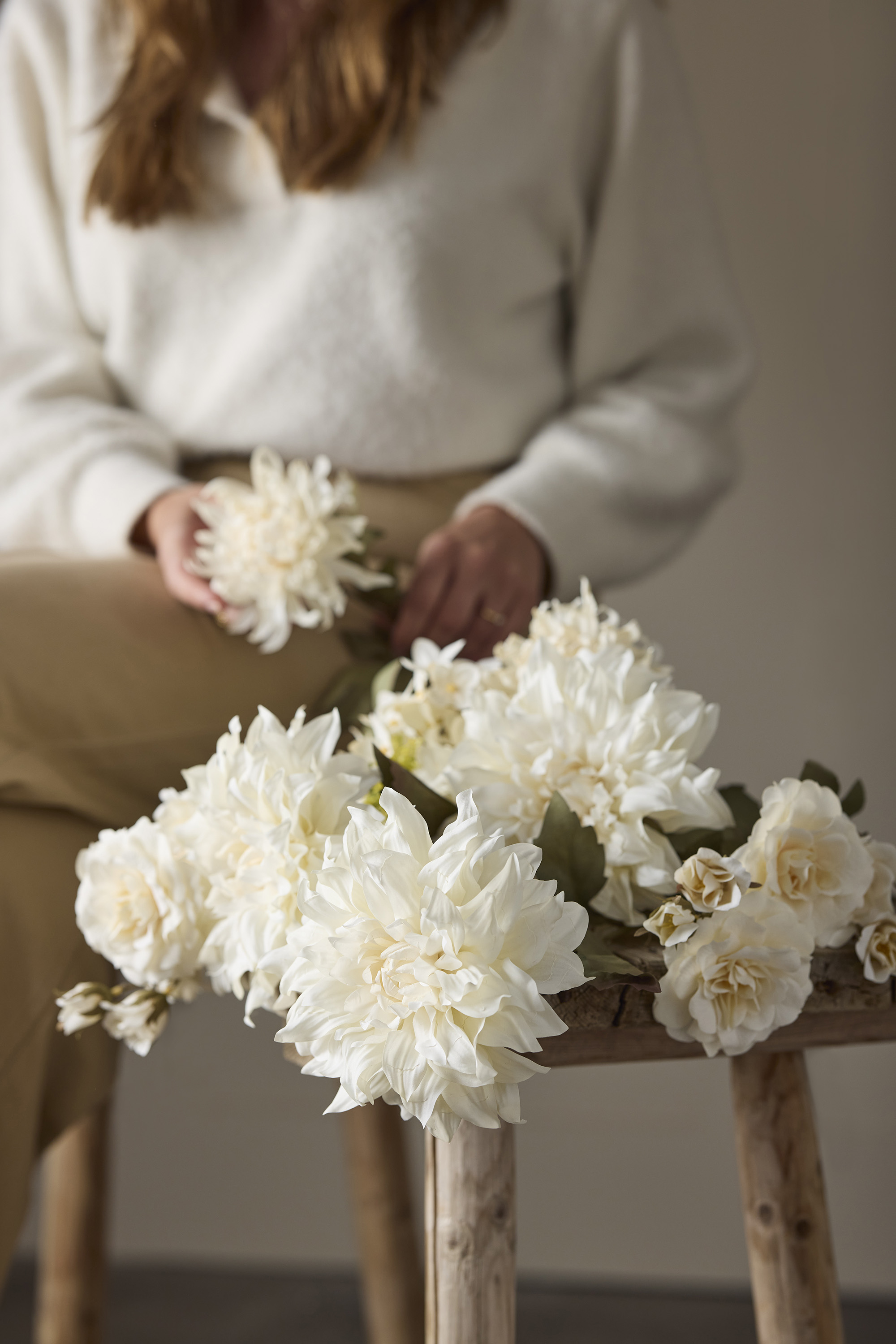 Dahlia - White - Real Touch - 70 cm - 2