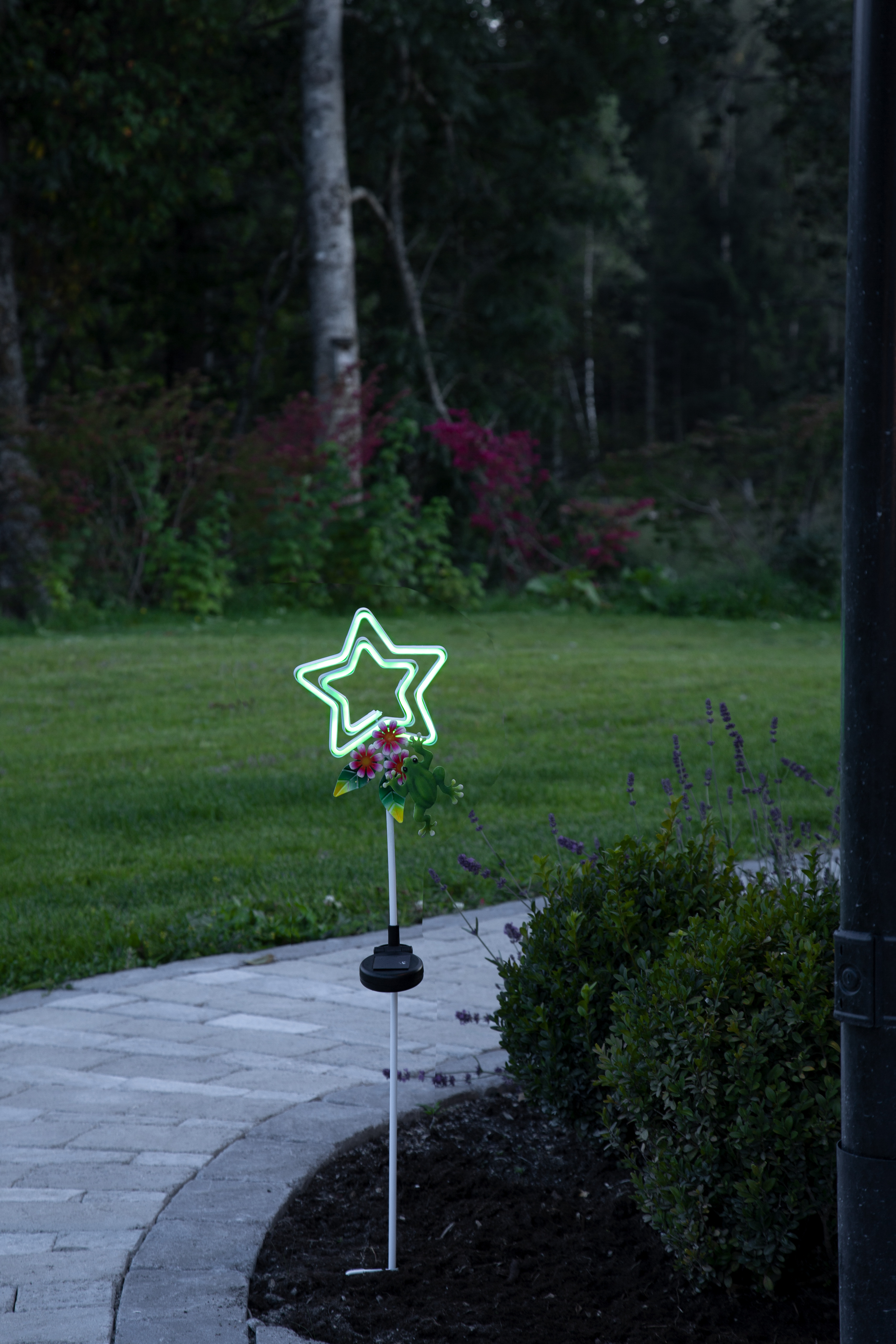 Solcellsdekoration - Stjärna - Star - 76x18x11 cm - 2